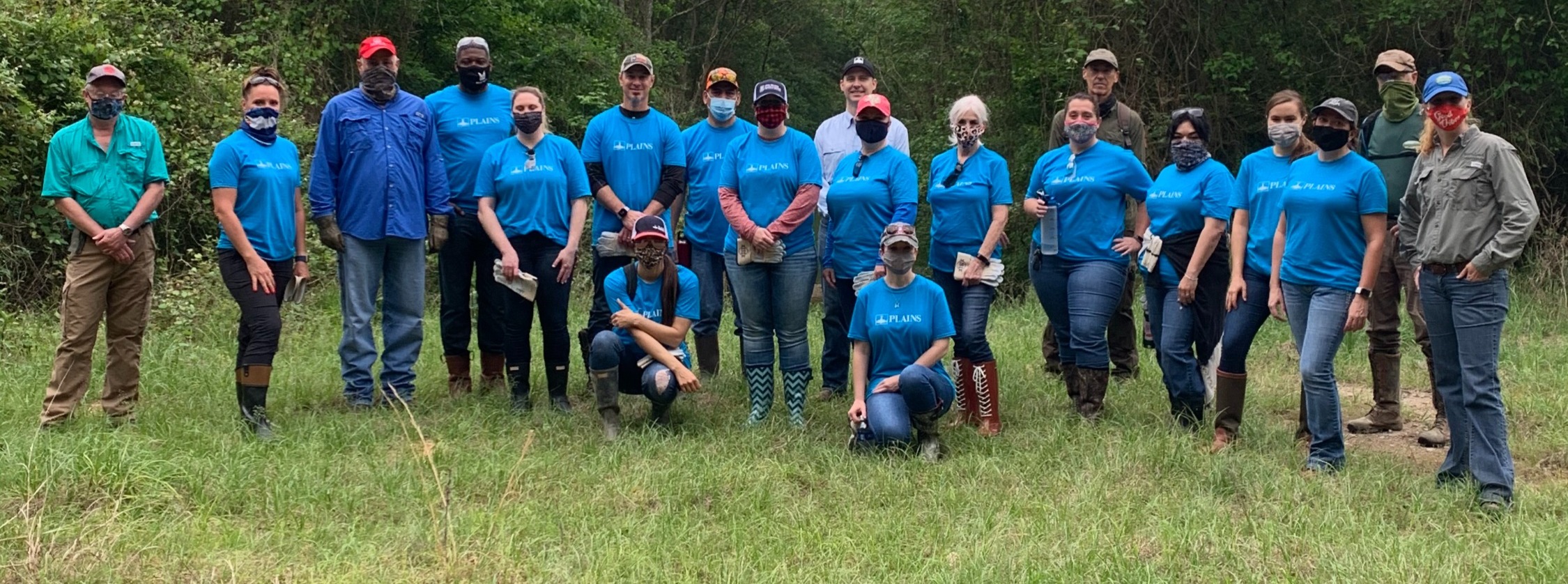 A group volunteer day at Arrowwood Preserve